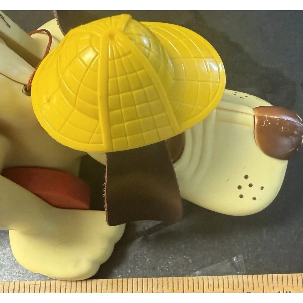 Vintage 1974 Hasbro Romper Room Digger Dog Pull Toy W/Original String-Works